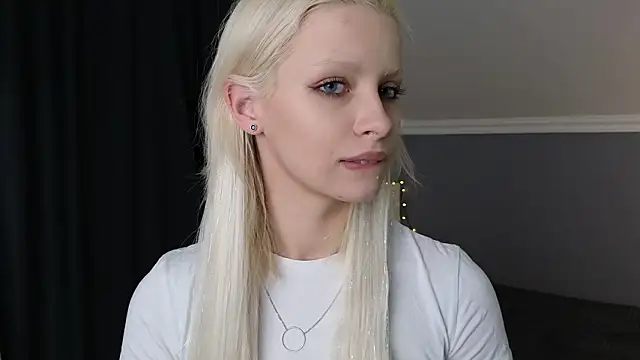 Naomi Demio online show from March 14, 2026, 12:33 pm