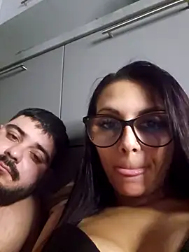 Snapshot of HiddendesireXO01 chatting on February 15, 2026, 7:46 pm HiddendesireXO01 online show from February 15, 2026, 7:46 pm