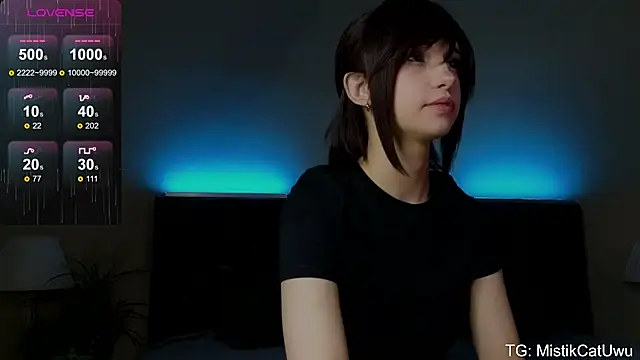 Snapshot of m_Suika_m chatting on February 18, 2026, 3:08 pm m Suika m online show from February 18, 2026, 3:08 pm