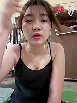 Pinks cool online show from April 21, 2026, 2:34 pm