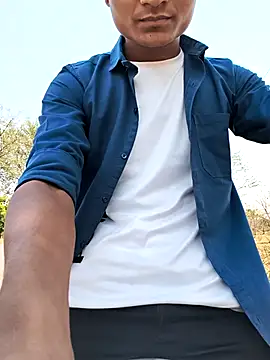 its rising star online show from April 19, 2026, 7:53 am