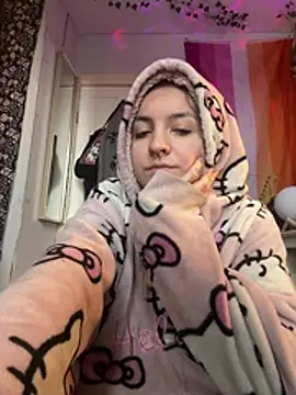 bambibabyy online show from January 19, 2026, 12:31 pm