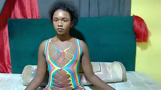 TallHornyTrans online show from April 6, 2026, 10:44 pm