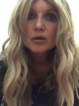 Snejnaya online show from March 17, 2026, 5:49 pm