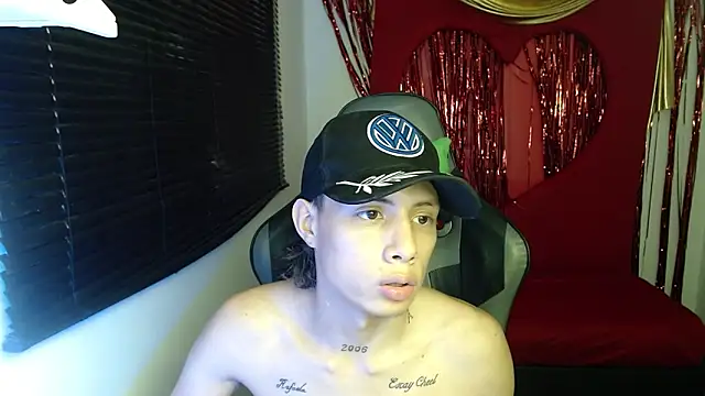 Snapshot of Didi_hard chatting on February 15, 2026, 8:08 pm Didi hard online show from February 15, 2026, 8:08 pm