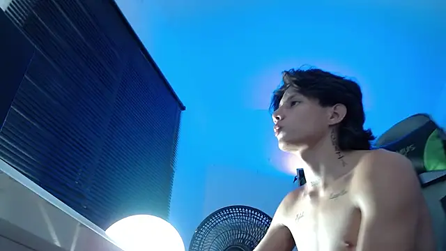 Snapshot of Didi_hard chatting on March 1, 2026, 2:33 am Didi hard online show from March 1, 2026, 2:33 am