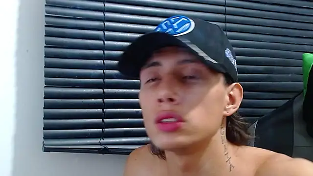 Snapshot of Didi_hard chatting on February 18, 2026, 2:09 am Didi hard online show from February 18, 2026, 2:09 am