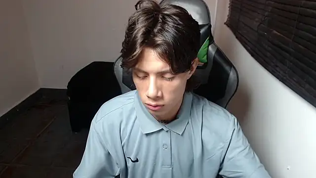 Snapshot of Didi_hard chatting on February 5, 2026, 3:02 am Didi hard online show from February 5, 2026, 3:02 am