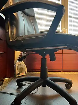 Snapshot of naughtynursejo chatting on February 4, 2026, 9:10 pm naughtynursejo online show from February 4, 2026, 9:10 pm