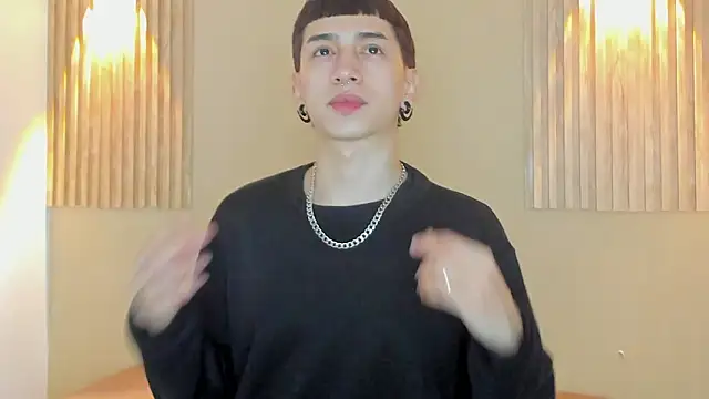 Snapshot of lian_cameron chatting on February 26, 2026, 3:39 am lian cameron online show from February 26, 2026, 3:39 am