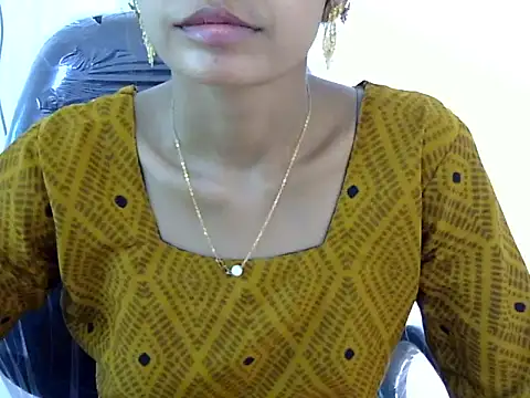 Kulsum S online show from March 19, 2026, 10:37 am