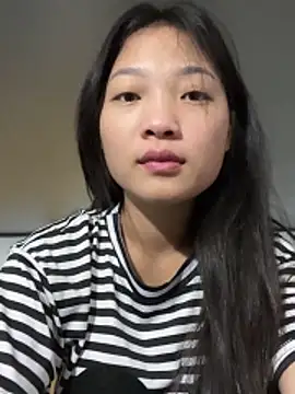 Lyn-be99 online show from March 11, 2026, 1:54 am