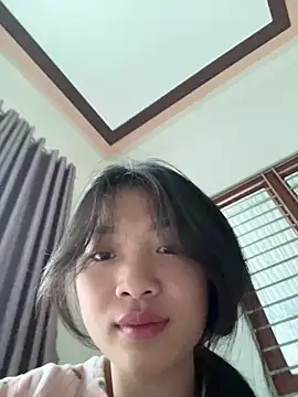 Snapshot of Lyn-be99 chatting on February 6, 2026, 1:01 am Lyn-be99 online show from February 6, 2026, 1:01 am