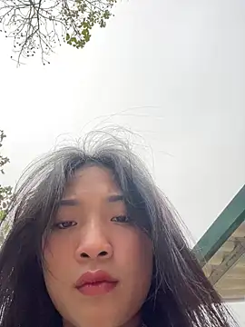 Snapshot of Lyn-be99 chatting on February 14, 2026, 3:07 am Lyn-be99 online show from February 14, 2026, 3:07 am