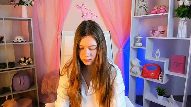 CelestineMauriac online show from March 6, 2026, 3:18 pm