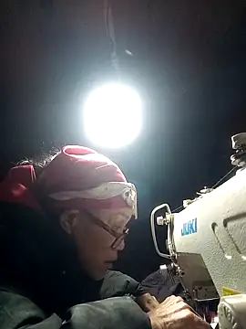 yoyosexy11 online show from February 12, 2026, 1:00 pm