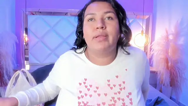 Snapshot of Dojaaiisha chatting on May 26, 2026, 1:26 am Dojaaiisha online show from May 26, 2026, 1:26 am