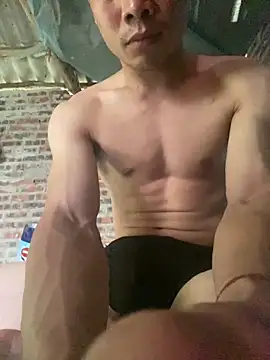 Snapshot of Henry_xx01 chatting on March 29, 2026, 6:59 am Henry xx01 online show from March 29, 2026, 6:59 am