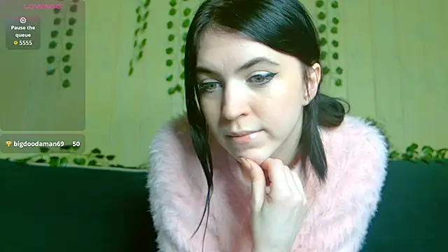 reze daisies online show from March 14, 2026, 10:21 am