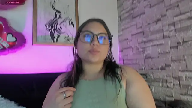 Snapshot of DREAMBOO_ chatting on February 17, 2026, 2:42 am DREAMBOO online show from February 17, 2026, 2:42 am