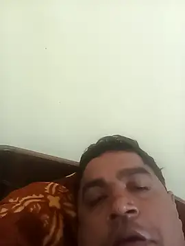Snapshot of deshilnd chatting on May 18, 2026, 4:23 pm deshilnd online show from May 18, 2026, 4:23 pm