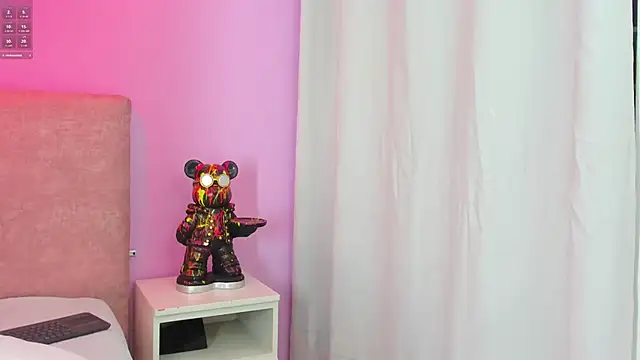 silkSigh149 online show from February 12, 2026, 3:28 am