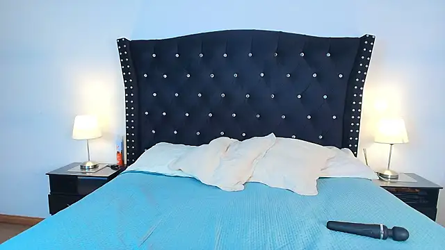 Snapshot of Megan__Honey chatting on February 9, 2026, 7:23 pm Megan Honey online show from February 9, 2026, 7:23 pm