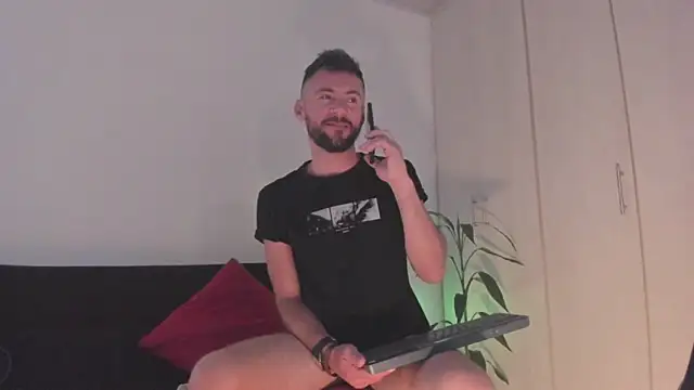 Erickpritz xh online show from April 5, 2026, 7:20 pm