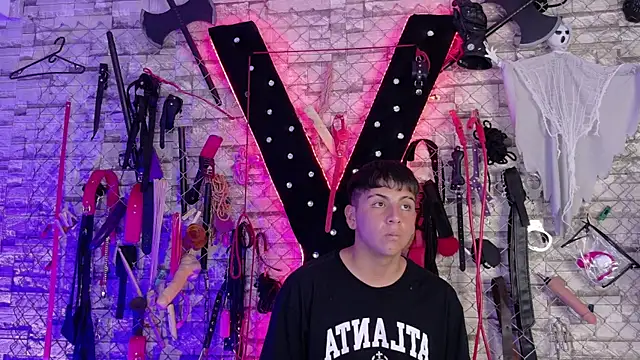 Snapshot of Arion_and_Velvet_bdsm chatting on May 19, 2026, 8:05 pm Arion and Velvet bdsm online show from May 19, 2026, 8:05 pm