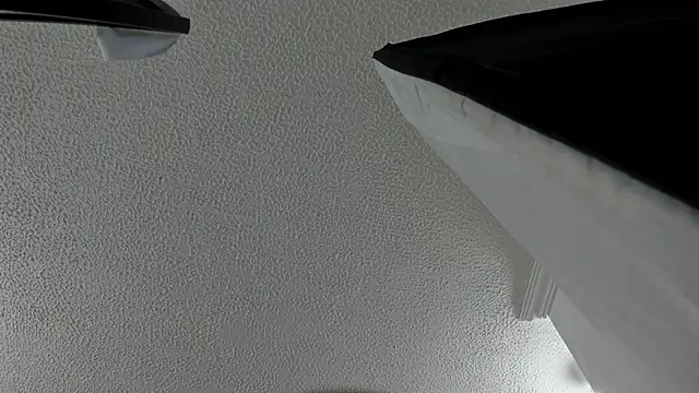 playful-girls online show from February 18, 2026, 1:29 pm