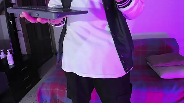 Snapshot of Vlad__night chatting on February 21, 2026, 3:52 am Vlad night online show from February 21, 2026, 3:52 am