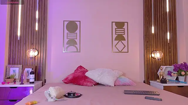 Snapshot of Hanna-Winchester chatting on February 19, 2026, 3:25 am Hanna-Winchester online show from February 19, 2026, 3:25 am