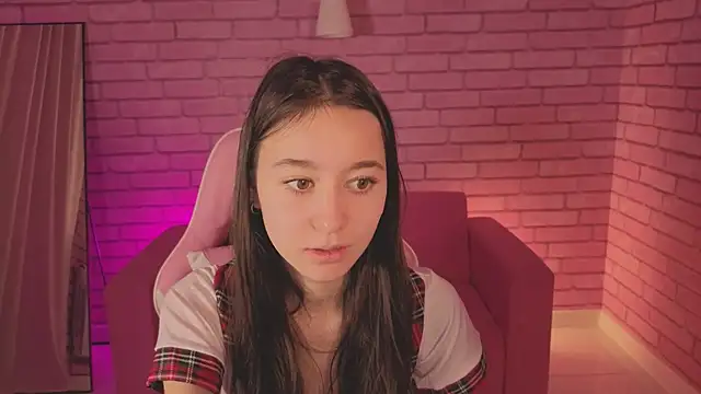 Snapshot of Nicole_Brownie chatting on February 11, 2026, 12:54 am Nicole Brownie online show from February 11, 2026, 12:54 am