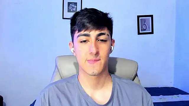 Snapshot of babyted272 chatting on February 5, 2026, 6:53 am babyted272 online show from February 5, 2026, 6:53 am