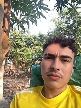 vanilla Kush online show from March 23, 2026, 10:20 pm