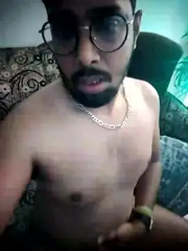 Snapshot of Ajju121092 chatting on February 28, 2026, 8:19 pm Ajju121092 online show from February 28, 2026, 8:19 pm