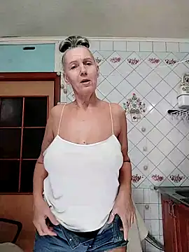 lukerya online show from February 15, 2026, 5:30 am