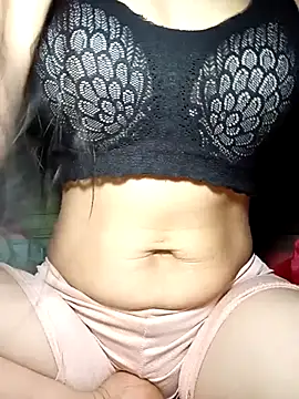 Snapshot of derylove_ chatting on April 18, 2026, 3:25 pm derylove online show from April 18, 2026, 3:25 pm