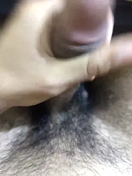 Nniiyakk online show from February 6, 2026, 5:53 pm