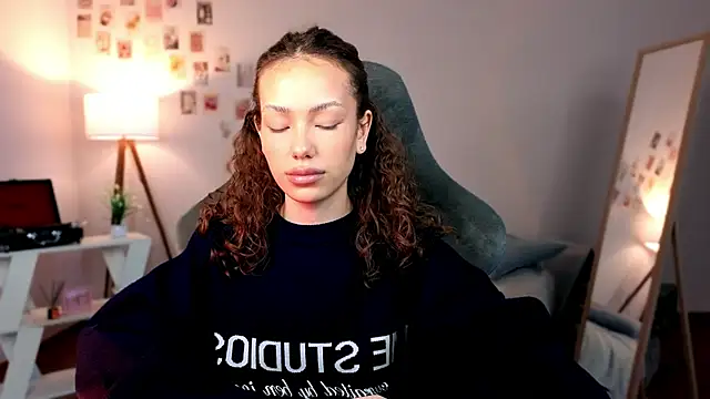 Snapshot of nexorine chatting on March 1, 2026, 6:13 am nexorine online show from March 1, 2026, 6:13 am