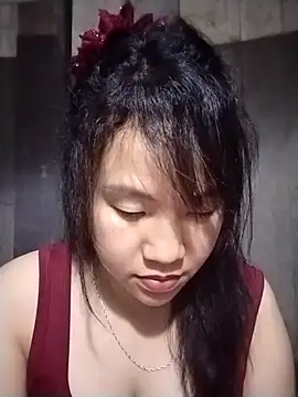 Lymimi online show from May 12, 2026, 2:56 pm