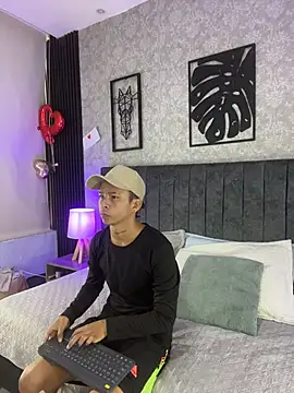 bliinkii and luka  online show from March 27, 2026, 1:23 pm