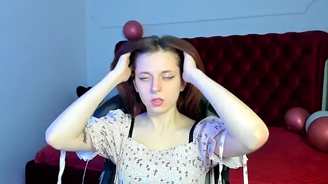 Snapshot of FreyaVey chatting on February 25, 2026, 6:13 am FreyaVey online show from February 25, 2026, 6:13 am