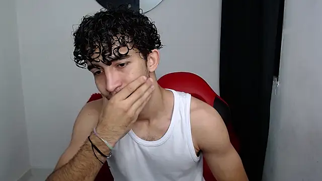 Caius fox online show from February 12, 2026, 11:21 am