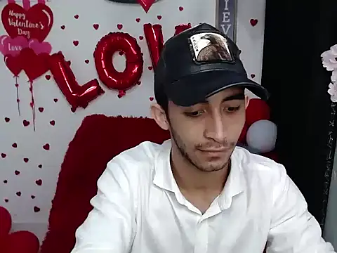 Caius fox online show from February 15, 2026, 5:01 pm