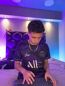 Dominik Souza online show from April 18, 2026, 7:07 pm