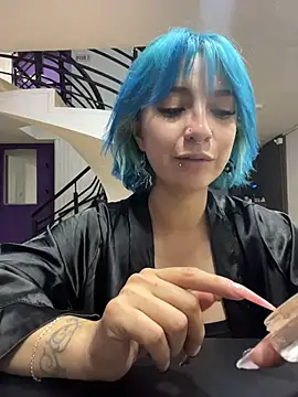 lilith rr online show from March 14, 2026, 4:07 am