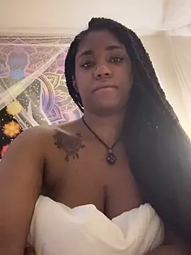 Snapshot of Ebonythroat777 chatting on May 31, 2026, 8:20 am Ebonythroat777 online show from May 31, 2026, 8:20 am