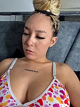 alaia princess online show from April 17, 2026, 11:29 pm