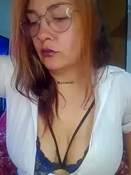 Snapshot of kuramaqueen chatting on July 1, 2026, 3:29 am kuramaqueen online show from July 1, 2026, 3:29 am